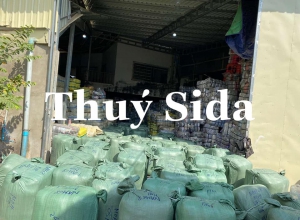 NGÀY MAI THỨ 6 (2/4) ....THUÝ CHO LÊN XE VỀ KHO VIỆT NAM LÔ HÀNG LÔ NHẬT MANH (MOH) NHA CẢ NHÀ
